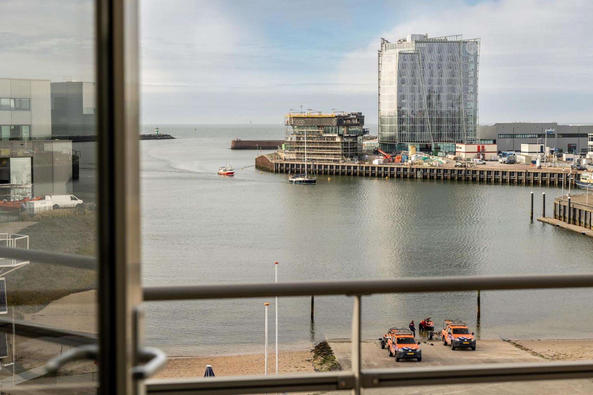 Bizstay Harbour II Scheveningen Apartments L'Aia Esterno foto
